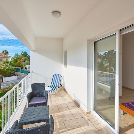 Villa Haven by Ezoria Coral Bay Exteriör bild